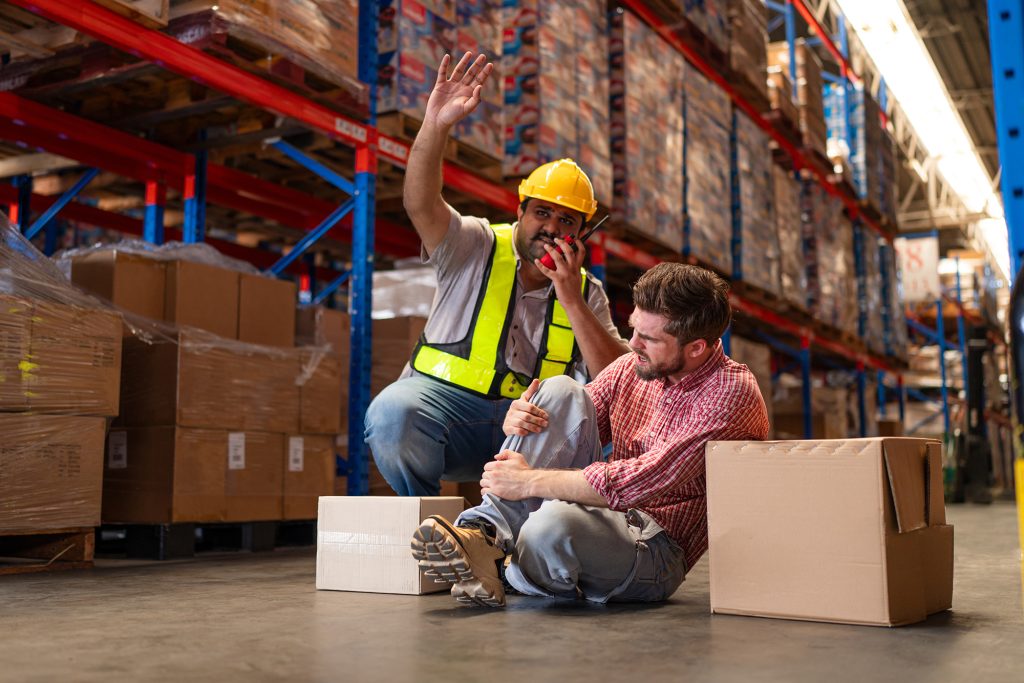 leg injury from falling box in warehouse store in Birmingham - Shop Accidents